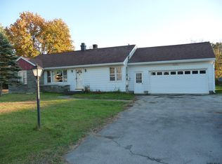 6 Taddeo Rd, Mechanicville, NY 12118