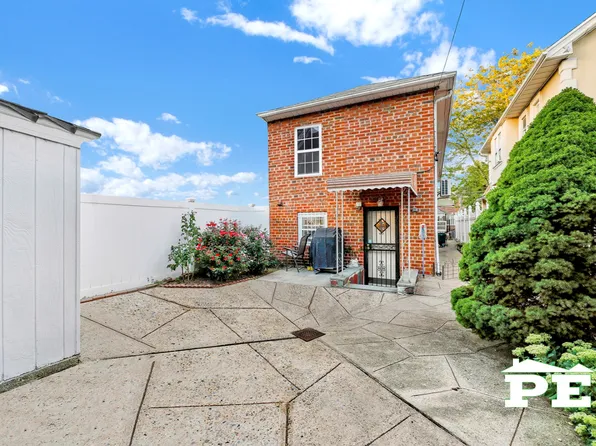 2068 Hendrickson Street image 28 of 29