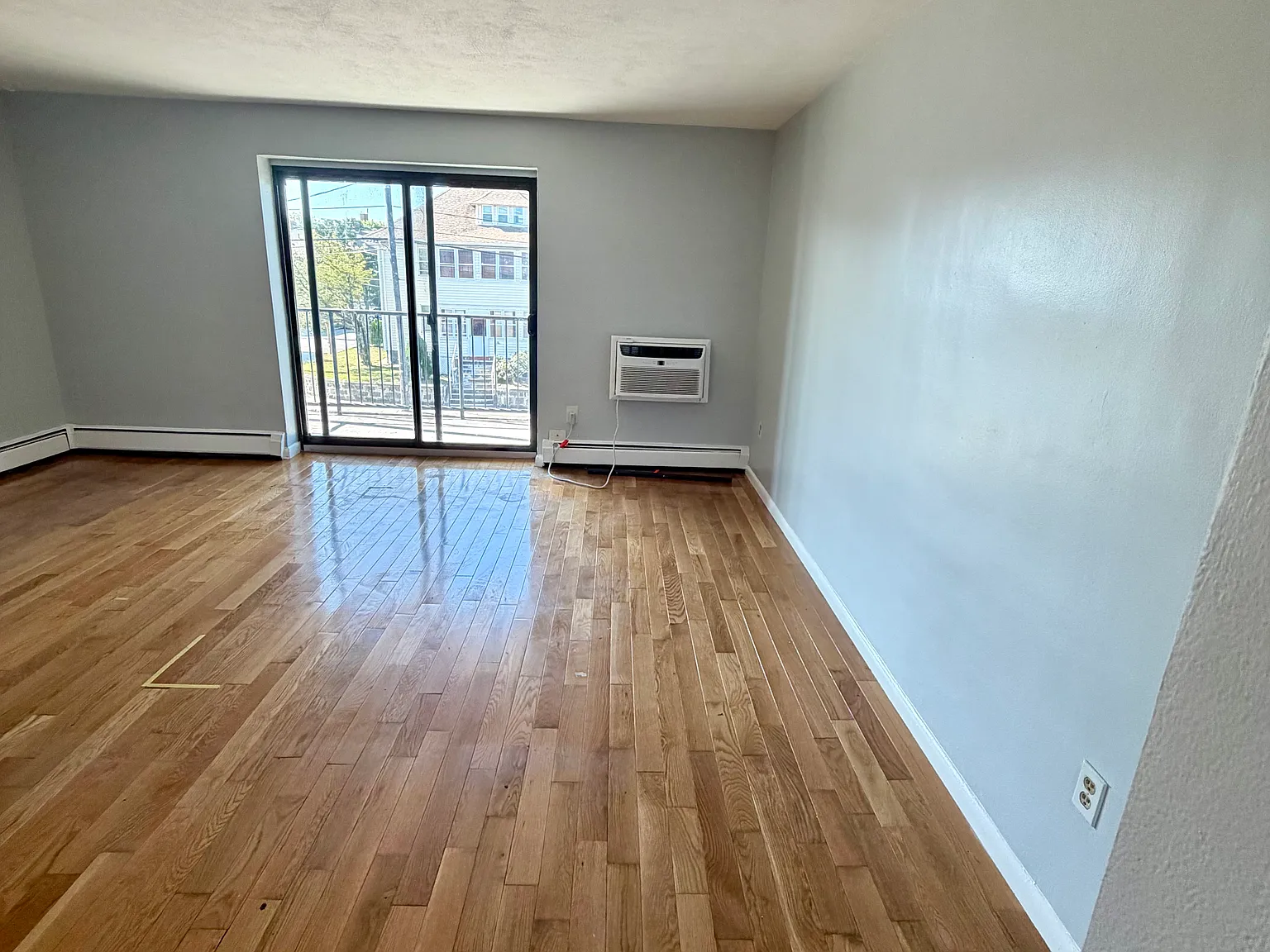 274 Washington Street — Photo 3