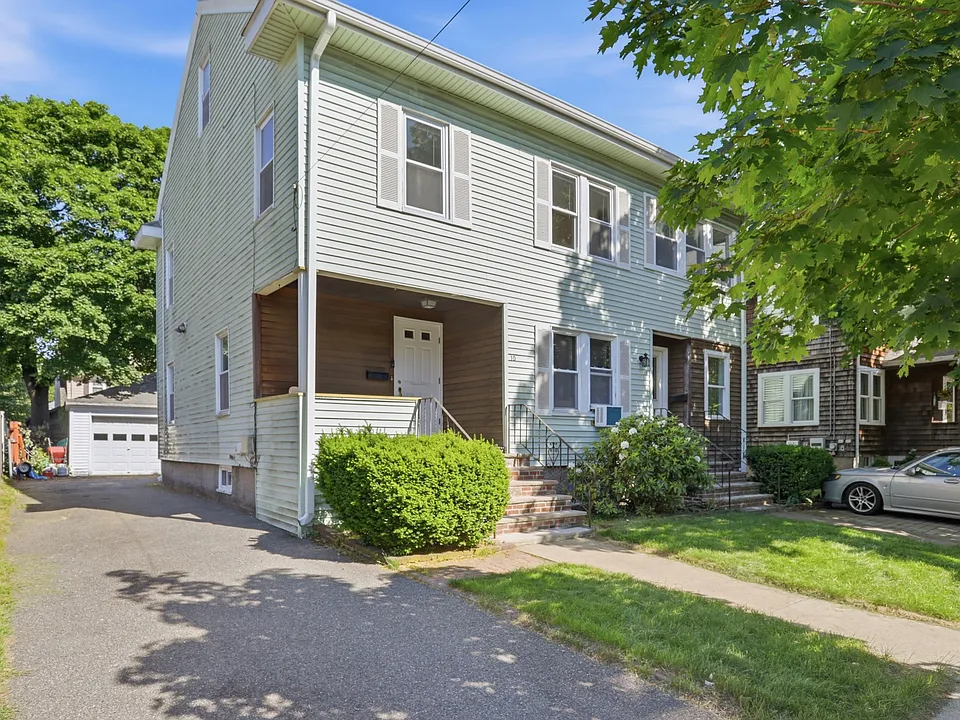 10 Parkway Rd #10