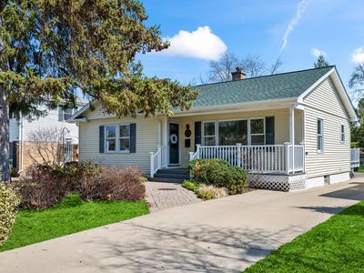 125 S Burton Pl, Arlington Heights, IL, 60005