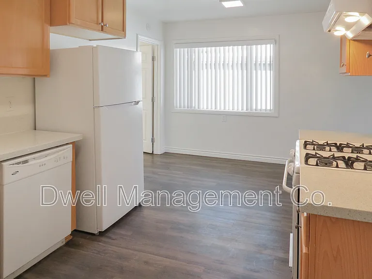 2230 Main St — Photo 6