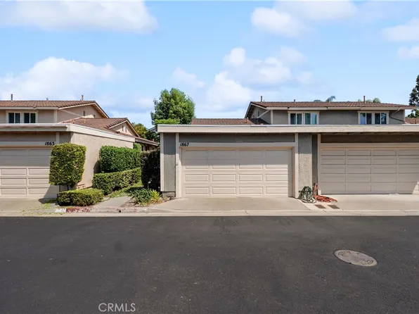 1867 E Belmont Ct, Placentia, CA 92870