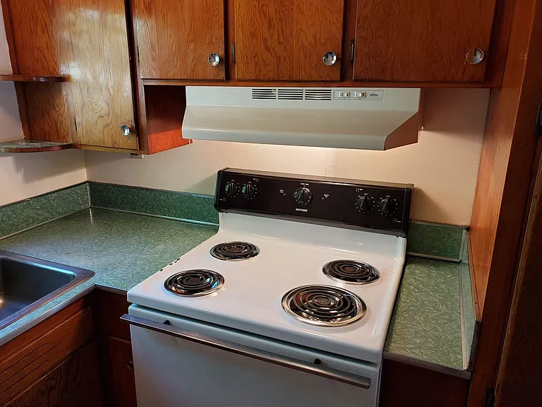 1395 High St #307-1/2-& — Photo 8