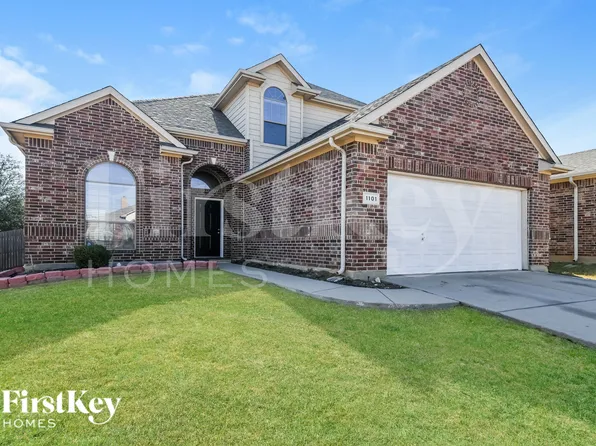1101 Sunderland Ln, Fort Worth, TX 76134