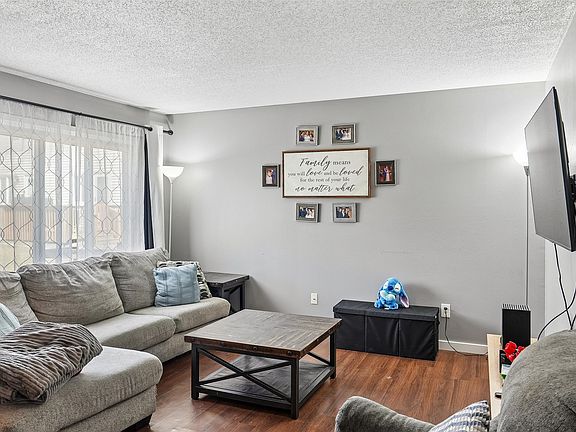 2nd image of 268 Holiday Cir #61