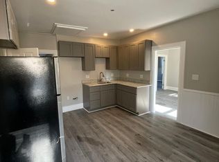 25 Marshall St #3, Providence, RI 02909