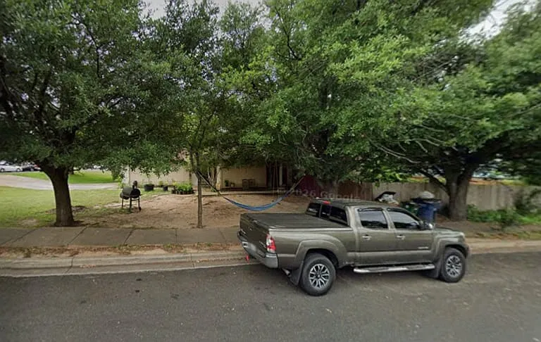 12810 Chromite St — Photo 2