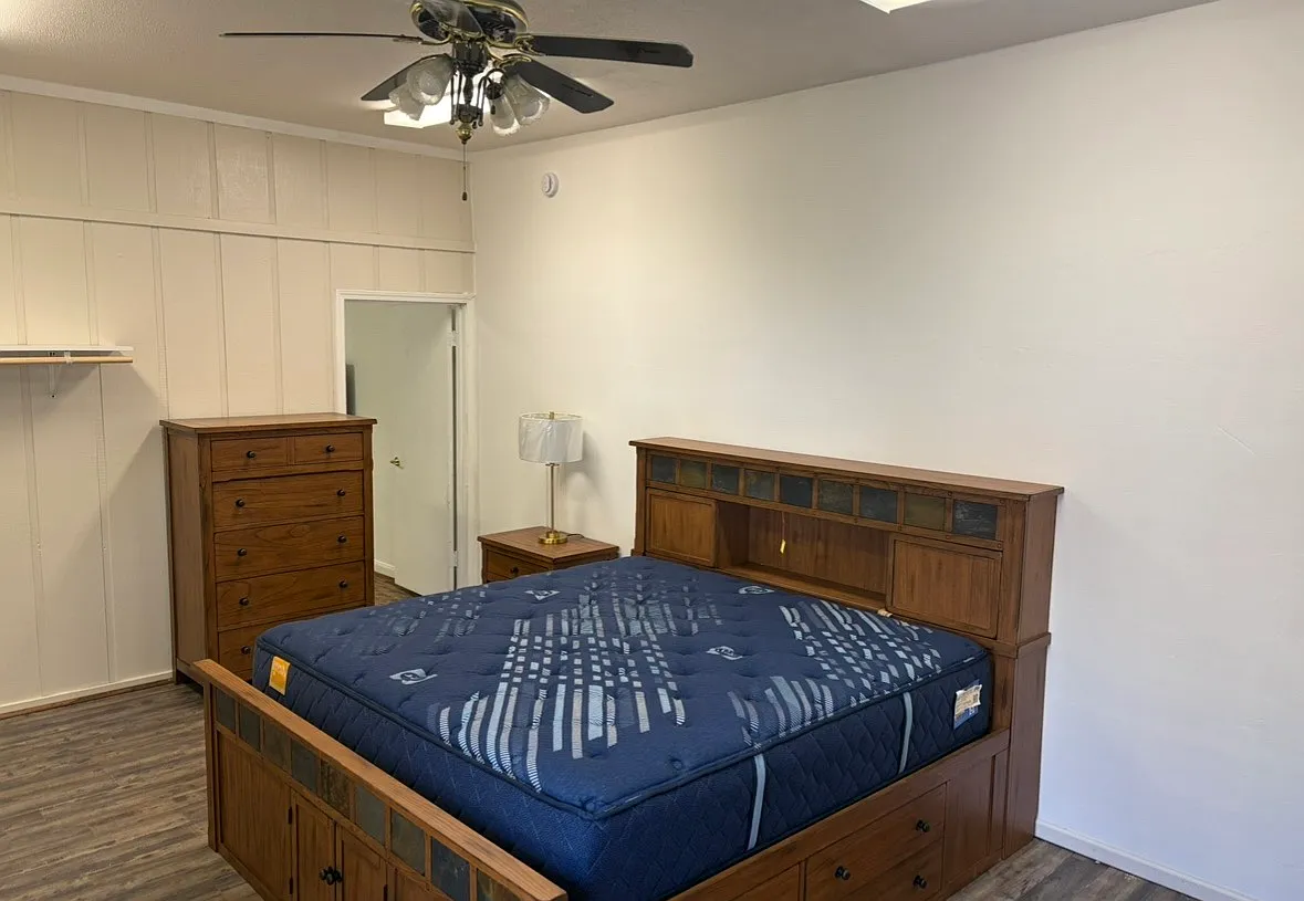 1 bed, 800 sqft, $995 — Photo 1