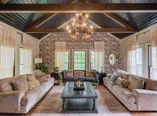 2356 Maddox Rd E, Buford, GA 30519