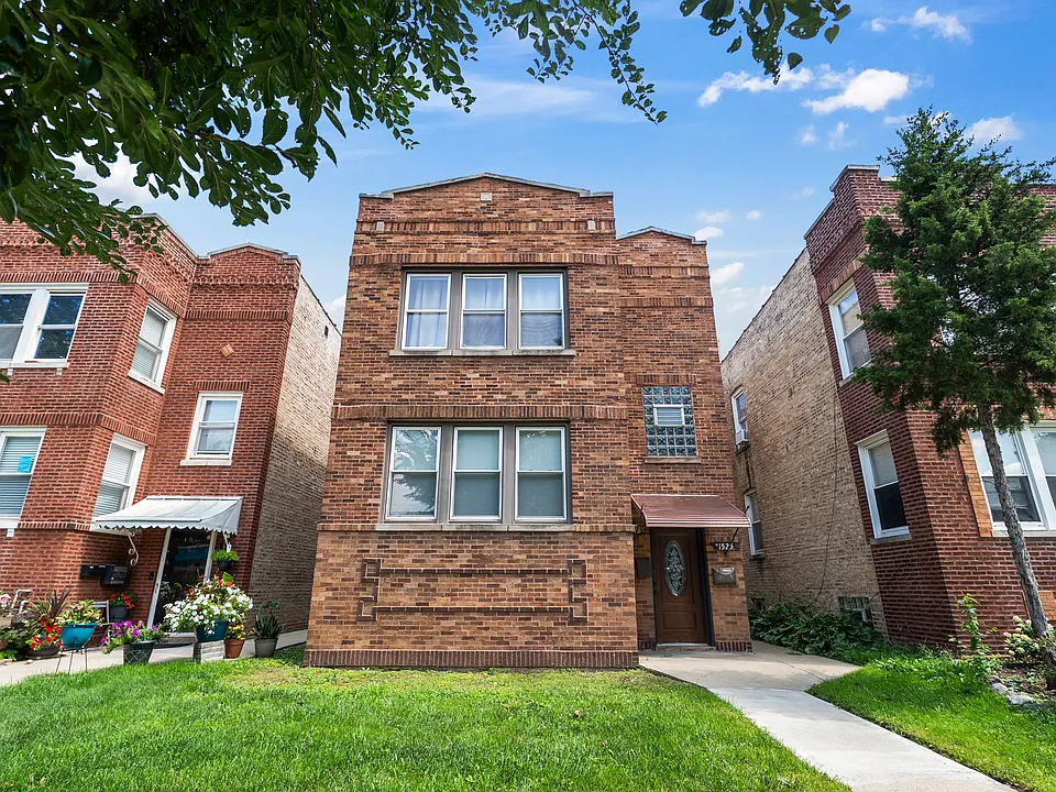 1525 Gunderson Ave #1