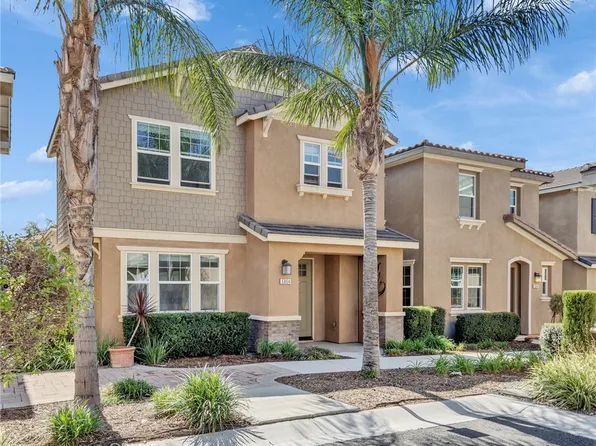 5864 Silveira St, Corona, CA 92880