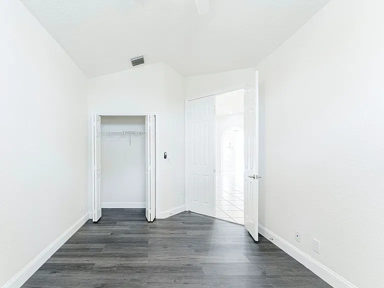 12630 Torbay Dr — Photo 9