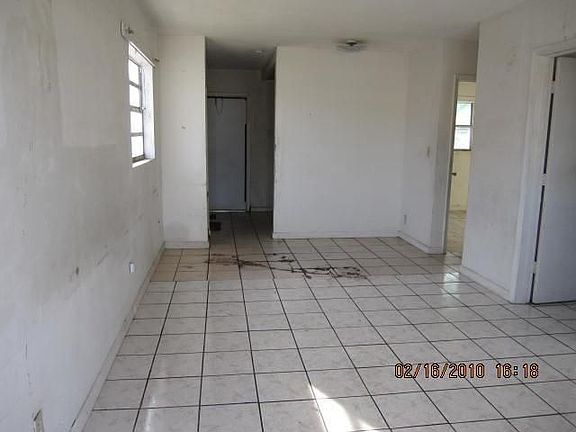3rd image of 2301 NW 23rd Ln
