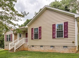 7109 Martin Lake Rd, Summerfield, NC 27358