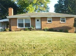 102 Parkview Dr, Apollo, PA 15613