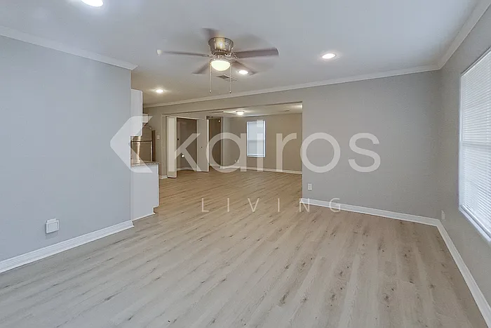 3 bed, 1.0 bath, 1176 sqft, $1,695 — Photo 4