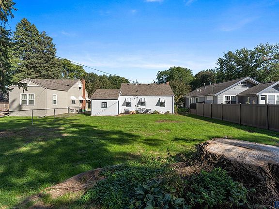 5th image of 1615 S Carter Pl