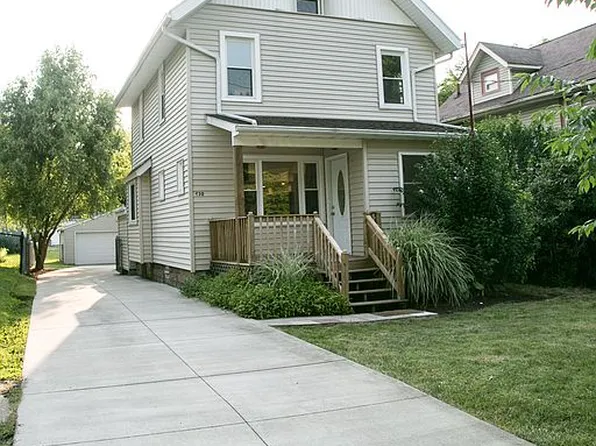 930 Crestline Dr, Akron, OH 44312