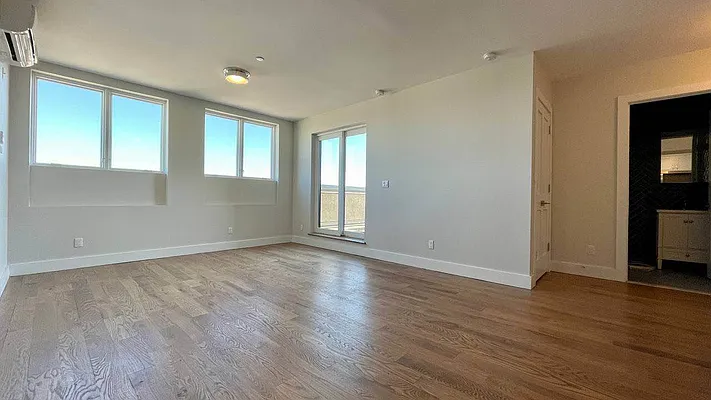 Rented by Doorway NYC, LLC | media 28