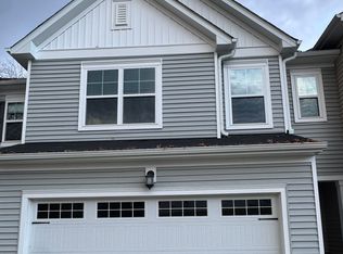 292 Hiking Hill Ln, Garner, NC 27529