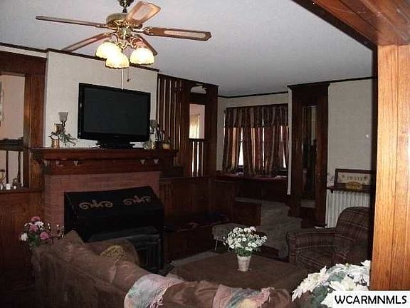 4th image of 509 W Marshall St