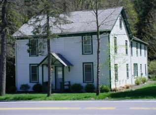 Route 2001, Milford, PA