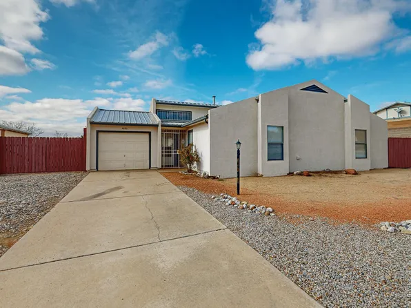 4680 Gypsum Dr NE, Rio Rancho, NM 87124