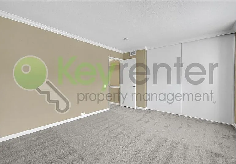 2254 Woodside Ln #2 — Photo 26