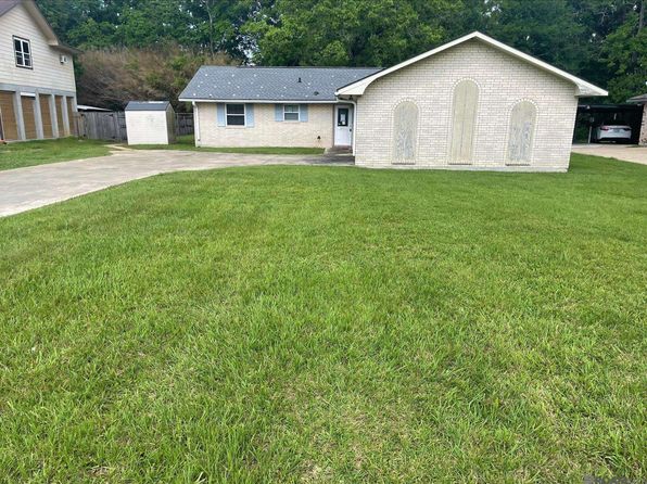 8651 Shadow Springs Blvd, Denham Springs, LA 70726