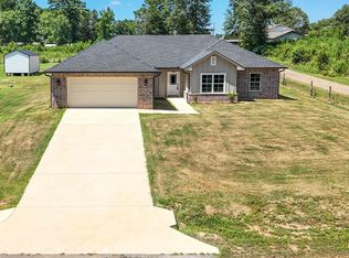 2001 County Road 2138 Old Tyler Rd, Troup, TX 75789