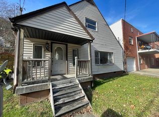 946 Guyandotte Ave, Mullens, WV 25882