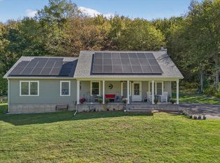 58 New Rd, Moosup, CT 06354