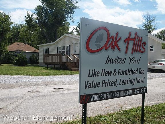 2nd image of 49 Oak Hills Ln