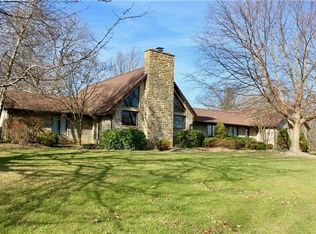 110 Mervis Dr, Beaver Falls, PA 15010