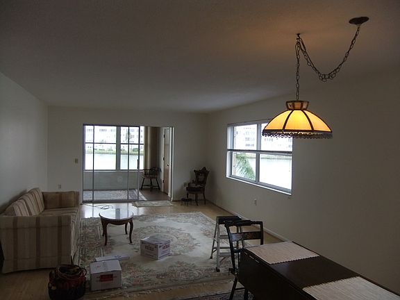 2nd image of 5940 30th Ave S APT 215