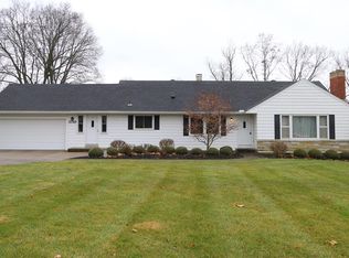 3719 Knollwood Dr, Dayton, OH 45432
