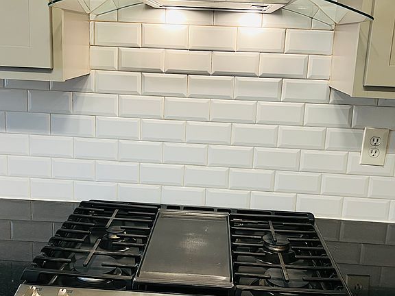 5th image of 1238 Purdue Ave
