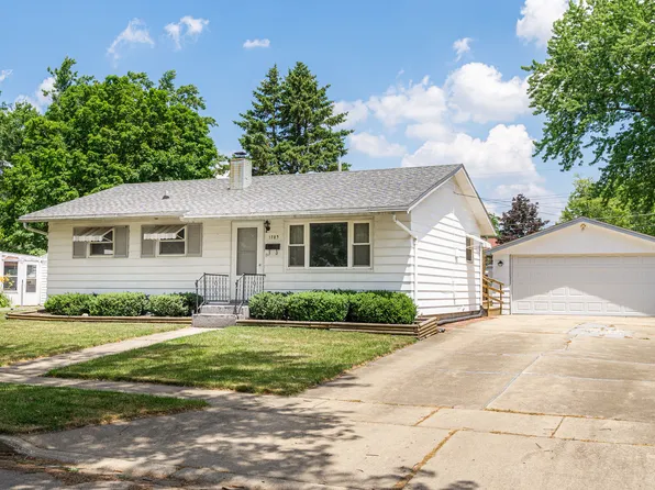 1703 Sunrise Dr, Dekalb, IL 60115
