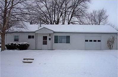 1st image of 119 Diana Ln W