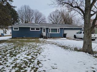 2362 Bazetta Rd NE, Warren, OH 44481