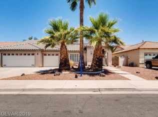 816 Singing Drum Dr, Henderson, NV 89002