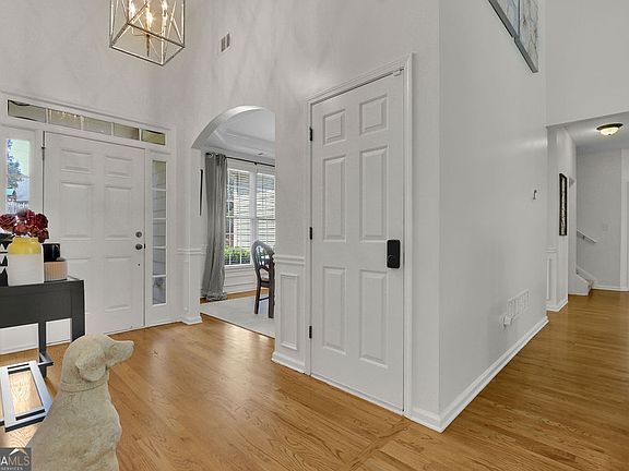 5th image of 1501 Patrick Rd
