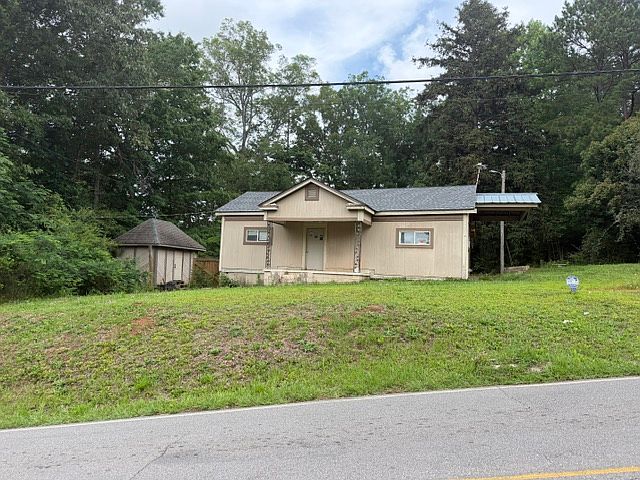 1st image of 2092 Sanders Rd