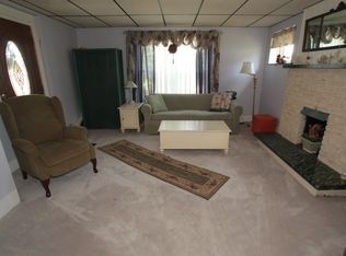 822 Scott Ave, Jeannette, PA 15644