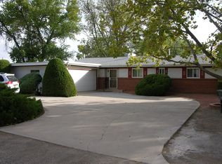 910 Alameda Rd NW, Albuquerque, NM 87114