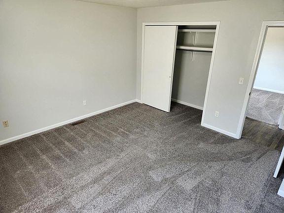 3rd image of 1606 Tippecanoe Dr #C2