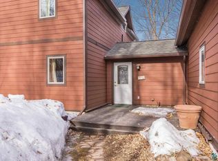 5520 Driftwood Estates Rd, Duluth, MN 55803