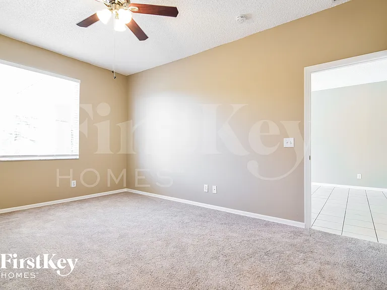 10424 Beneva Dr — Photo 7