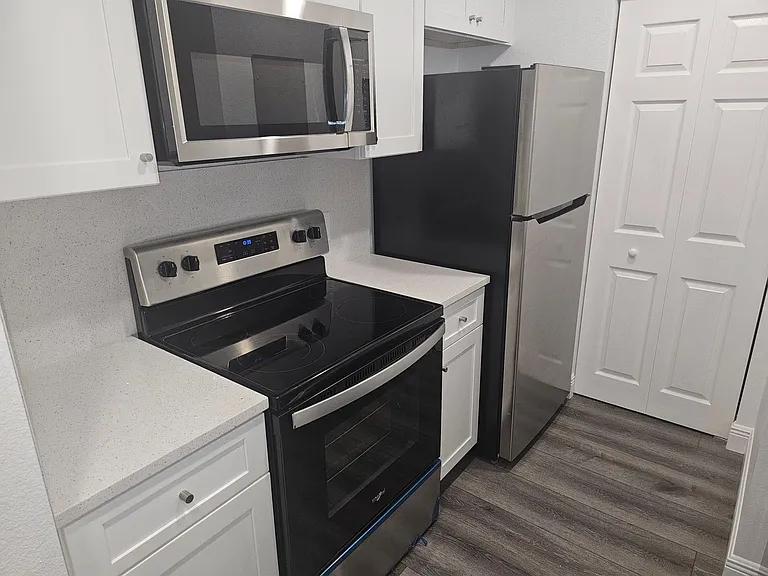 3024 Parkway Blvd #800-301 — Photo 3